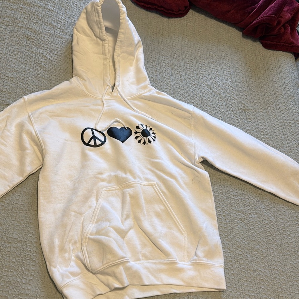 Women’s sweatshirt